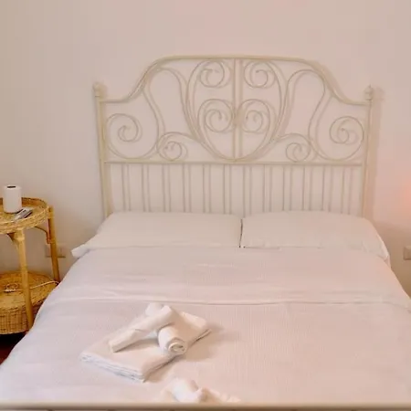 La Nuova Casa Di Zia - Near Metro A Ponte Lungo Рим