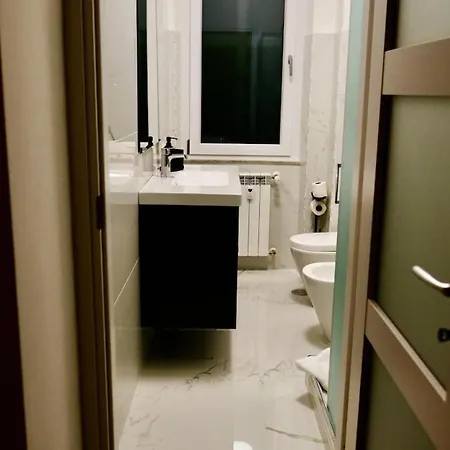 Апартаменты La Nuova Casa Di Zia - Near Metro A Ponte Lungo *