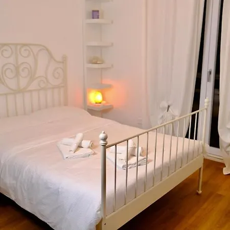 La Nuova Casa Di Zia - Near Metro A Ponte Lungo Апартаменты *